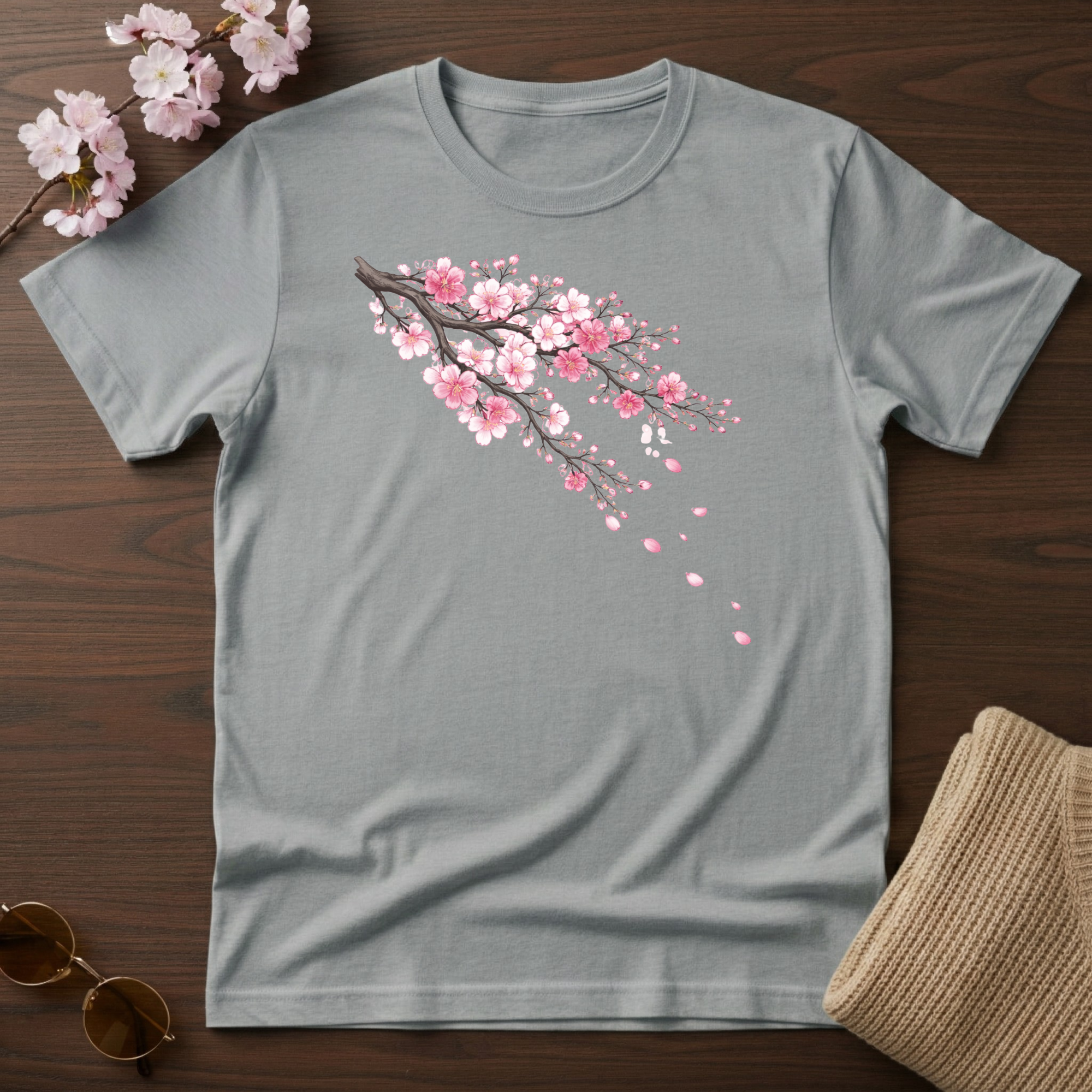 T-shirt à motif de branche de cerisier en fleurs